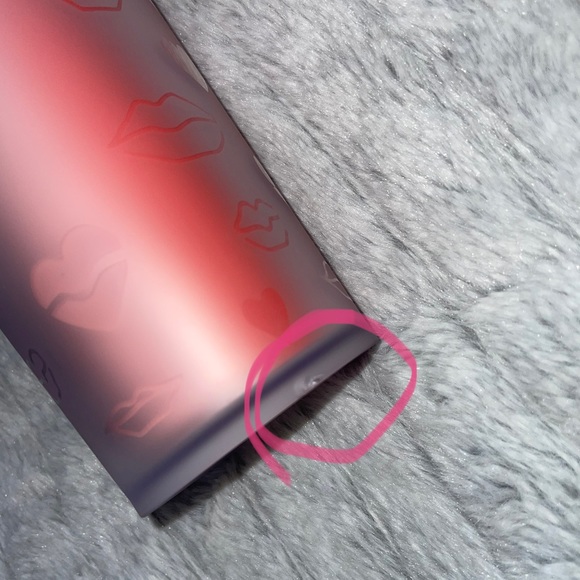 Starbucks venti valentines frost lips tumbler. Target Exclusive - Picture 2 of 2